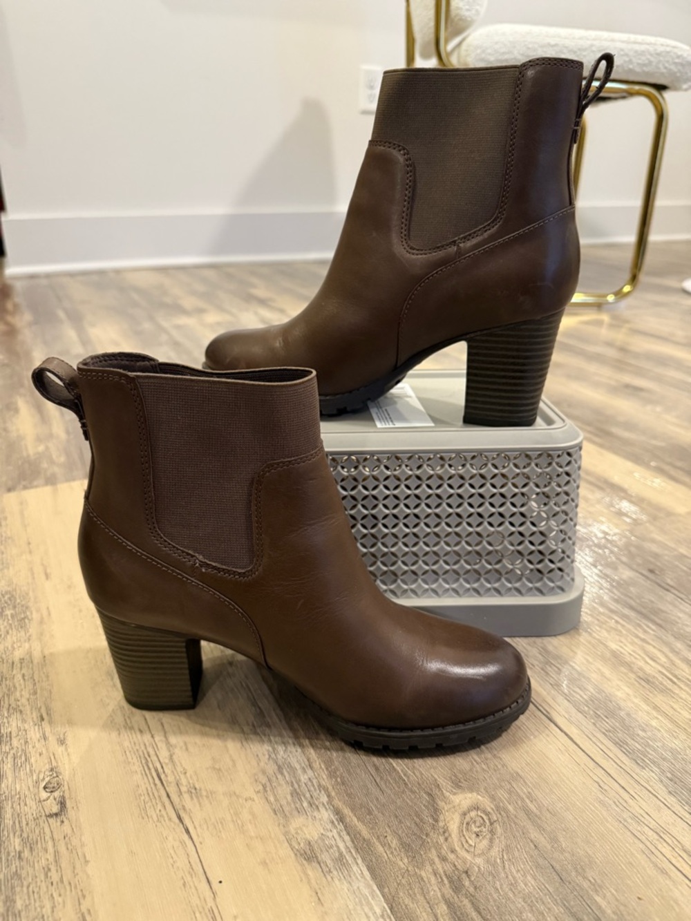 CLARKS | Brown Leather Block Heel Ankle Boots 7.5